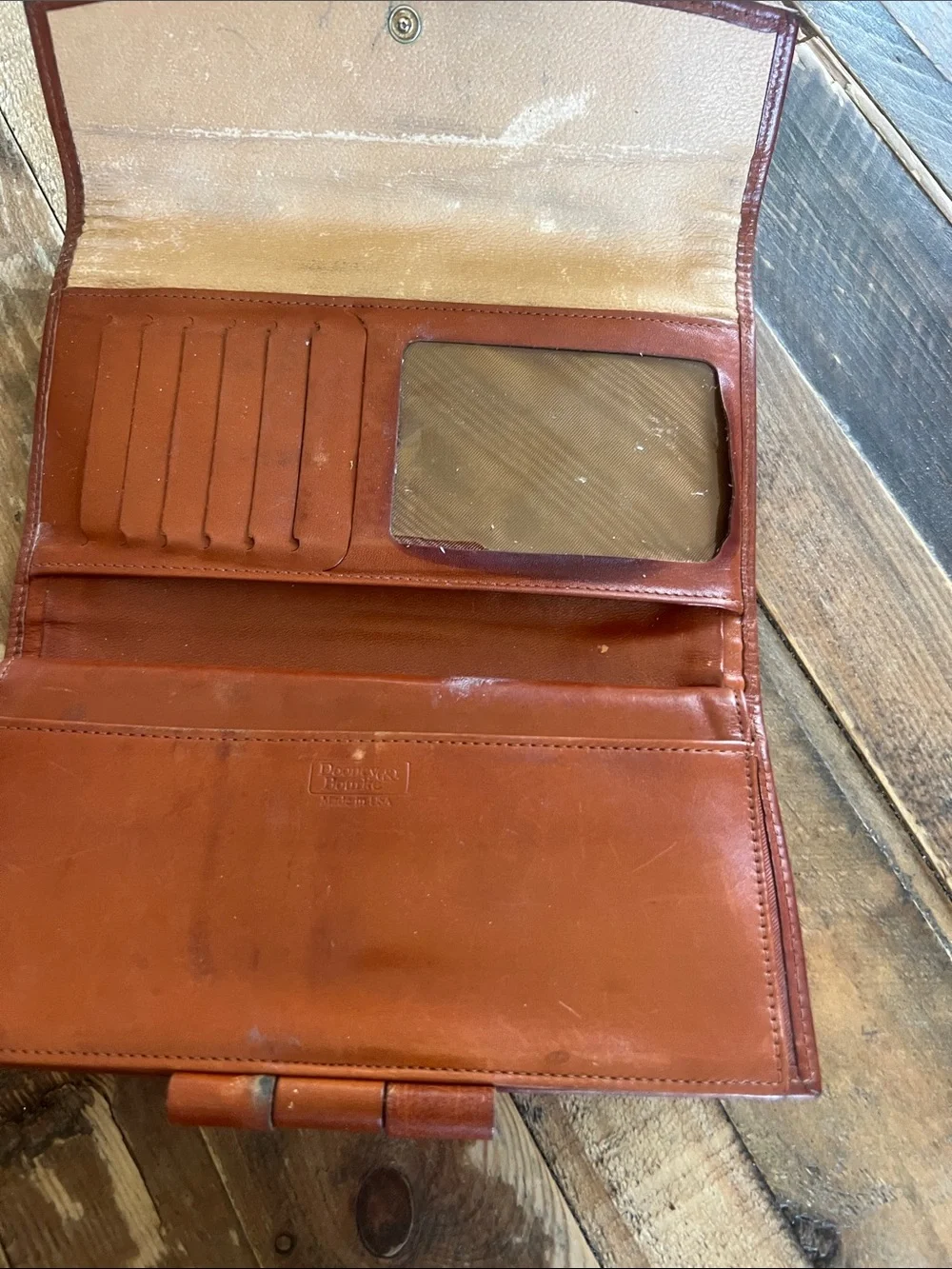 Dooney & Bourke Brown Pebbled Leather Clutch Wallet Vintage